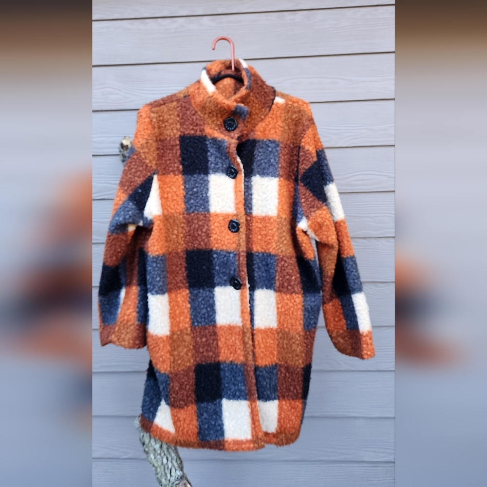 Plaid Fleece Jacket with Button-Up Front